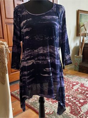 Dunia Navy Blue Tie Dyed Tunic Top With Uneven Hemline Size L